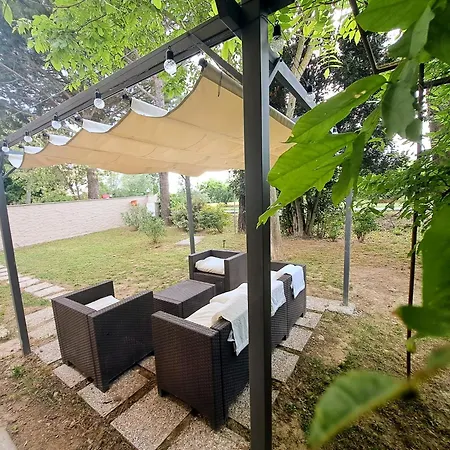 Ca Rossa Bed & Breakfast *