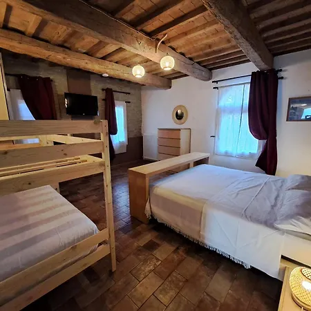 Ca Rossa Bed & Breakfast *