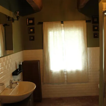 Ca Rossa Bed and Breakfast Τσέρβια