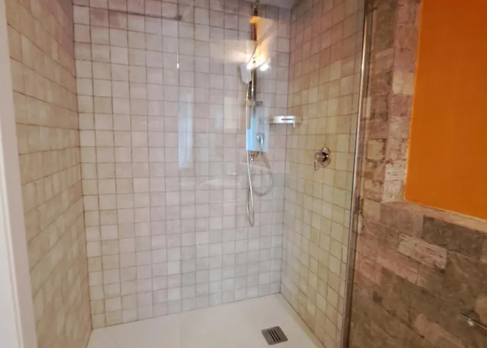 住宿加早餐酒店 Ca Rossa 切尔维亚